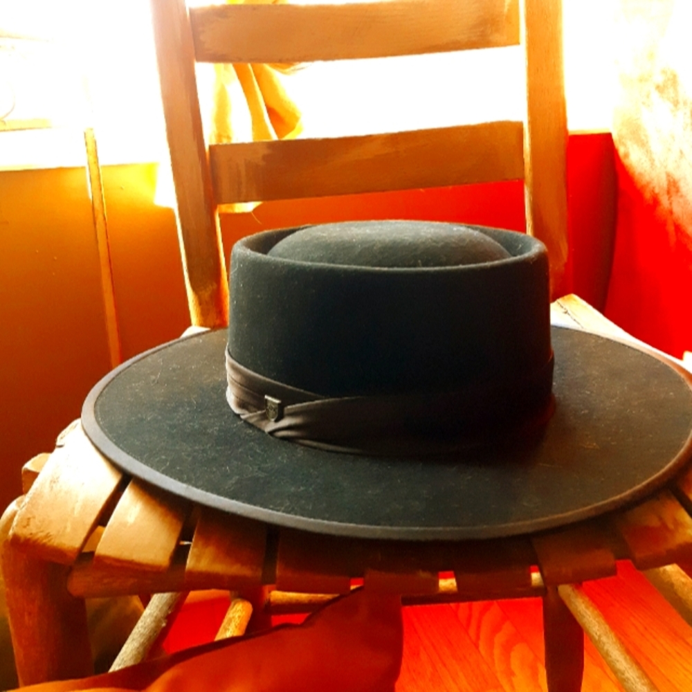 Brixton and Fender Colab flat top Fedora